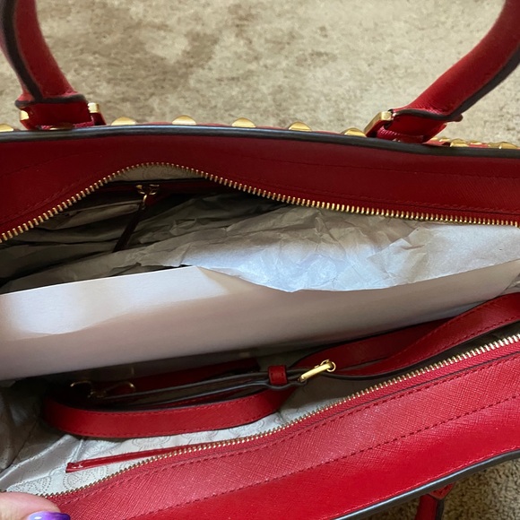 Michael Kors Selma Studded Large Red Bag $458 - Picture 8 of 9